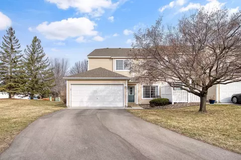 8892 Peep Oday Trl, Eden Prairie, MN 55347
