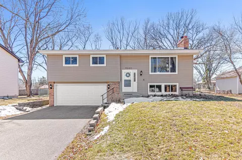 9301 31st Ave N, New Hope, MN 55427