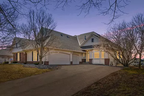 17824 Bearpath Trl, Eden Prairie, MN 55347
