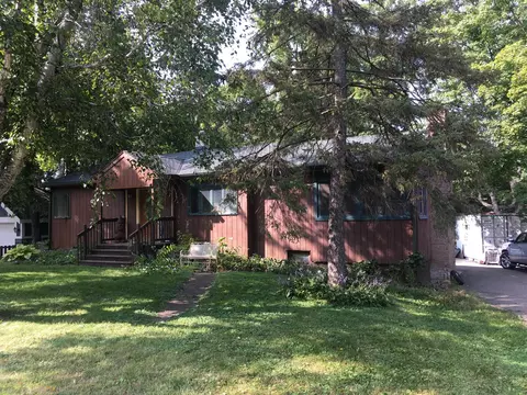 19110 Lake Ave, Wayzata, MN 55391