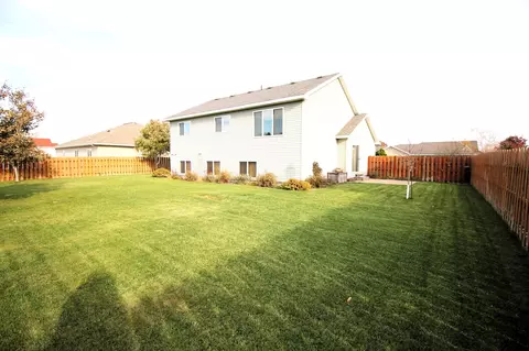 6242 Cory Cir, Saint Cloud, MN 56303 photo 3