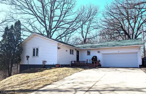 617 6th St SE, Long Prairie, MN 56347