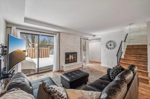 3675 Independence Ave S #40, Saint Louis Park, MN 55426