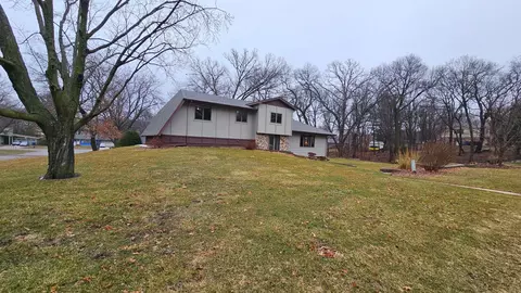 Exterior - 1700 11th Ave SE, Saint Cloud, MN 56304 photo 6 of 12