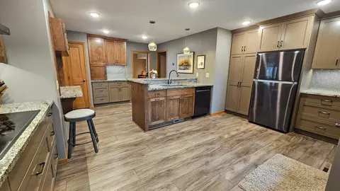 Kitchen - 1700 11th Ave SE, Saint Cloud, MN 56304 photo 4 of 6