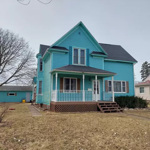 1916 E 6th St, Superior, WI 54880