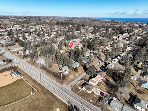 26 E Niagara St, Duluth, MN 55811 photo 6
