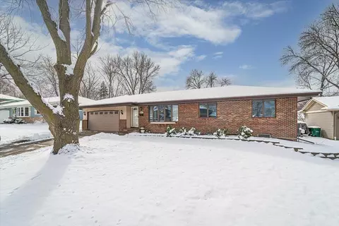 8409 33rd Ave N, Crystal, MN 55427