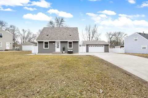 508 109th Ave NW, Coon Rapids, MN 55448