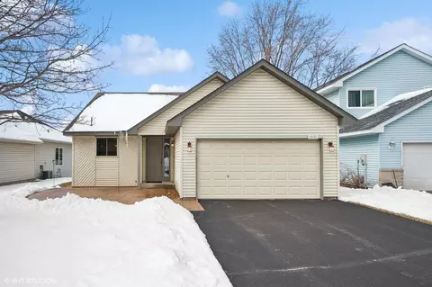 13191 Fordham Ct, Apple Valley, MN 55124