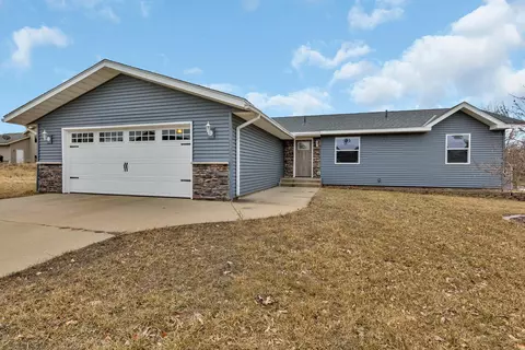 617 Emma Dr SE, Cold Spring, MN 56320