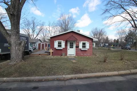 541 E Maple St, River Falls, WI 54022 photo 14