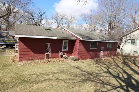 541 E Maple St, River Falls, WI 54022 photo 15