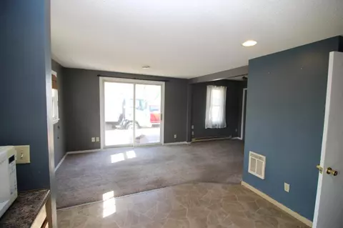541 E Maple St, River Falls, WI 54022 photo 11