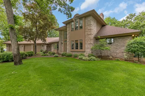 12 8th St S, Sauk Rapids, MN 56379