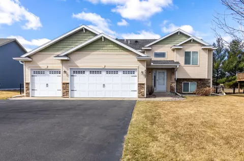 8567 Eisele Ave NE, Monticello, MN 55362