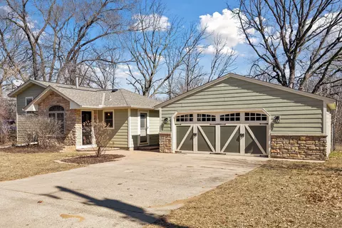 10351 Flamingo St NW, Coon Rapids, MN 55433