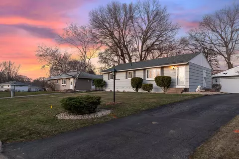 11825 Monroe St NE, Blaine, MN 55434