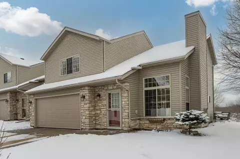 1348 Arthur Ln NW, Rochester, MN 55901