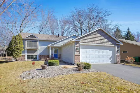 3076 Arcade St, Little Canada, MN 55109