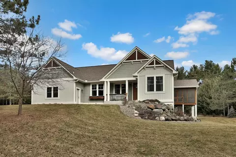 662 196th Ave, Somerset, WI 54025