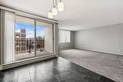 7200 York Ave S #316, Edina, MN 55435