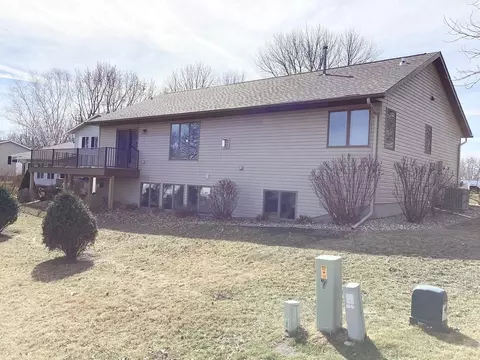 2018 Bayview Dr, Albert Lea, MN 56007 photo 4