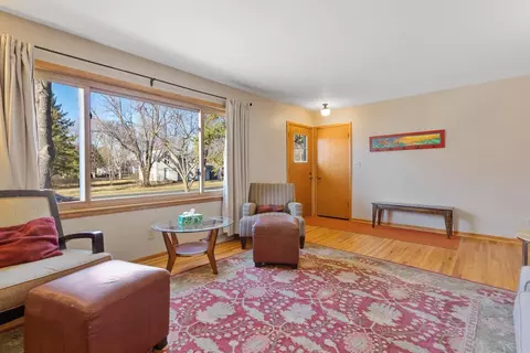 Living - 310 Sumner St E, Northfield, MN 55057 photo 2 of 6