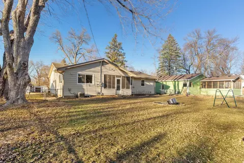 Exterior - 310 Sumner St E, Northfield, MN 55057 photo 9 of 11