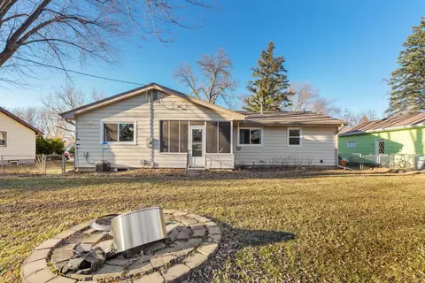 Exterior - 310 Sumner St E, Northfield, MN 55057 photo 8 of 11
