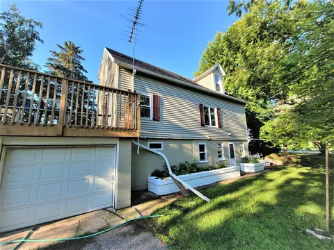 8945 Decker Ave, Northfield, MN 55057 photo 4