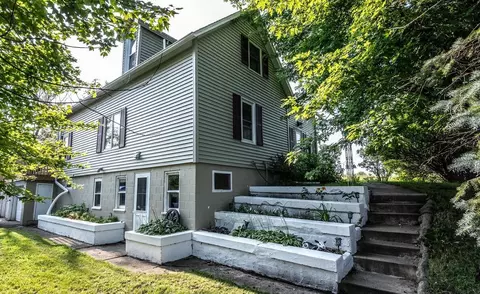 8945 Decker Ave, Northfield, MN 55057 photo 2