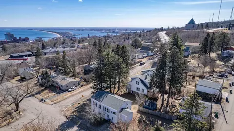 531 E 11th St, Duluth, MN 55805 photo 23