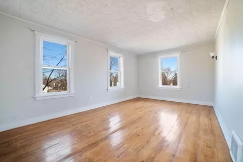531 E 11th St, Duluth, MN 55805 photo 10