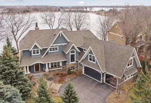 1410 Cherry Pl, Mound, MN 55364