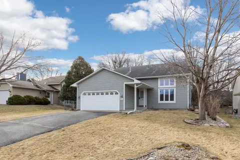 17507 Cherry Dr, Eden Prairie, MN 55346