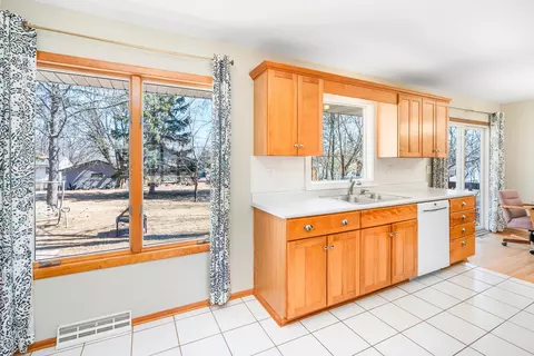 718 Ebony Ave, Duluth, MN 55811 photo 14