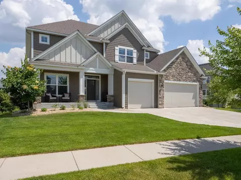 10663 Brookside Trl N, Champlin, MN 55316