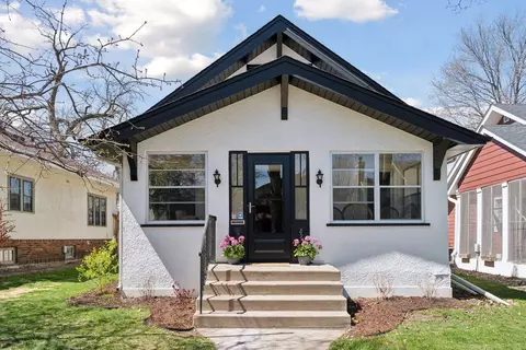 5136 Thomas Ave S, Minneapolis, MN 55410