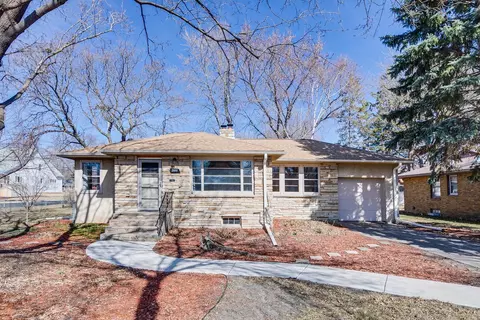 2601 29th Ave NE, Saint Anthony, MN 55418