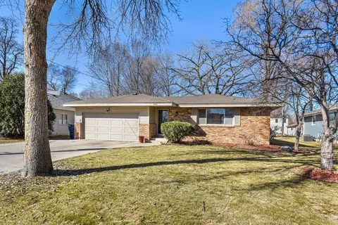 9918 Pillsbury Ave S, Bloomington, MN 55420
