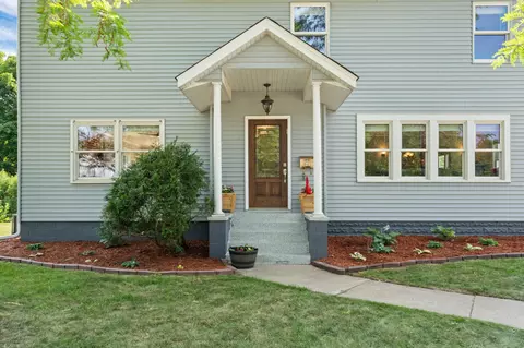 1345 3rd St S, Stillwater, MN 55082