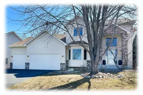9540 Rosewood Ln N, Maple Grove, MN 55369