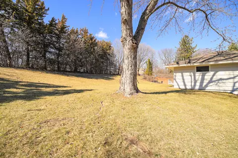5014 Vine Hill Rd, Deephaven, MN 55331 photo 43