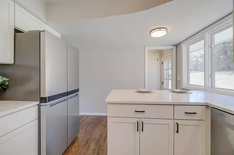 5014 Vine Hill Rd, Deephaven, MN 55331 photo 15