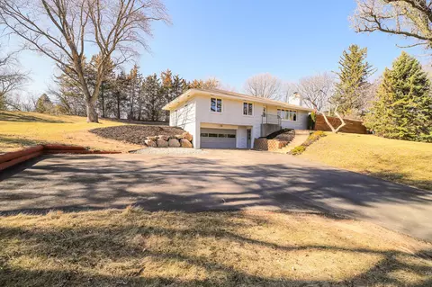 5014 Vine Hill Rd, Deephaven, MN 55331 photo 48