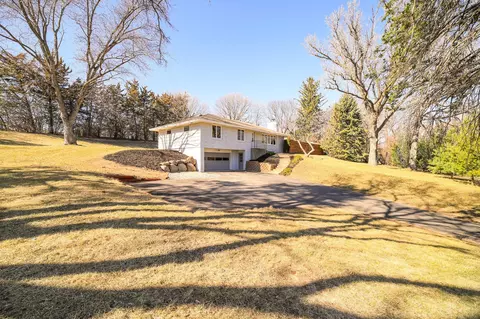 5014 Vine Hill Rd, Deephaven, MN 55331 photo 49