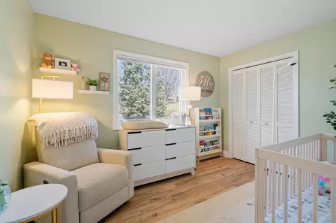 4685 Cambridge Dr, Eagan, MN 55122 photo 12