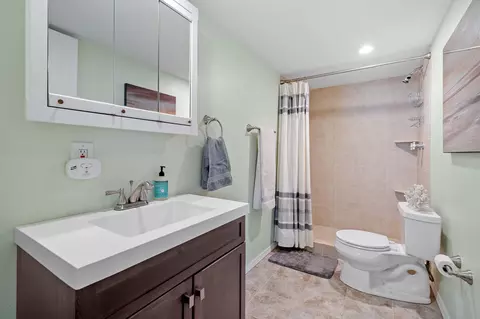 4685 Cambridge Dr, Eagan, MN 55122 photo 18