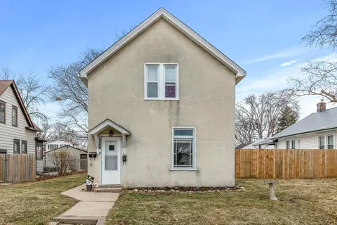 226 6th Ave S, South Saint Paul, MN 55075